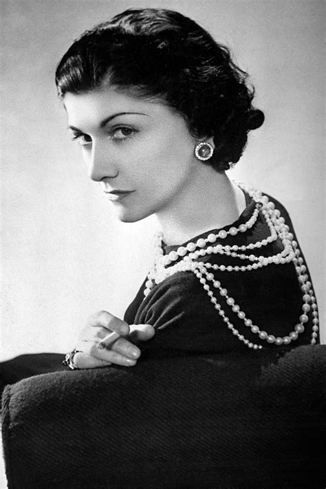 what style is coco chanel known for|Coco Chanel most famous work.